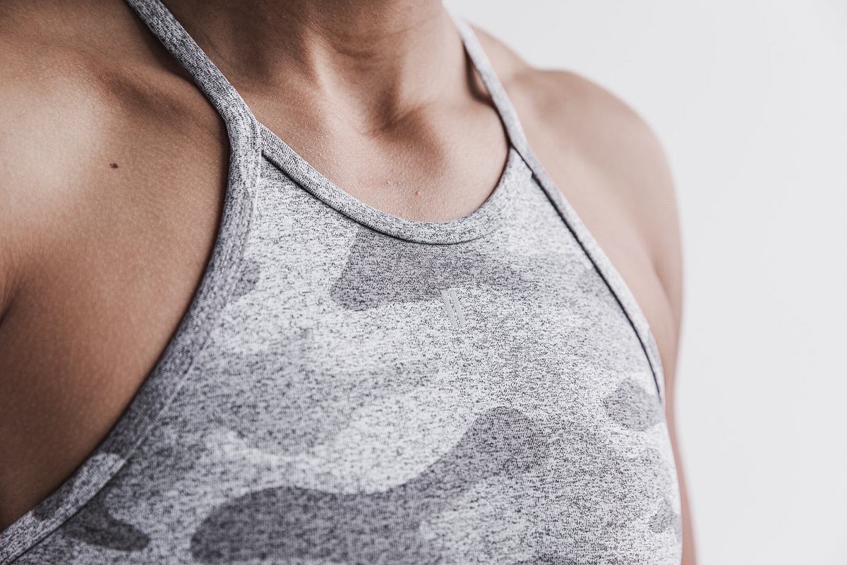 Nobull Halter Plush Heather Sport Bh Dames Wit Camo | 493562-ZFW