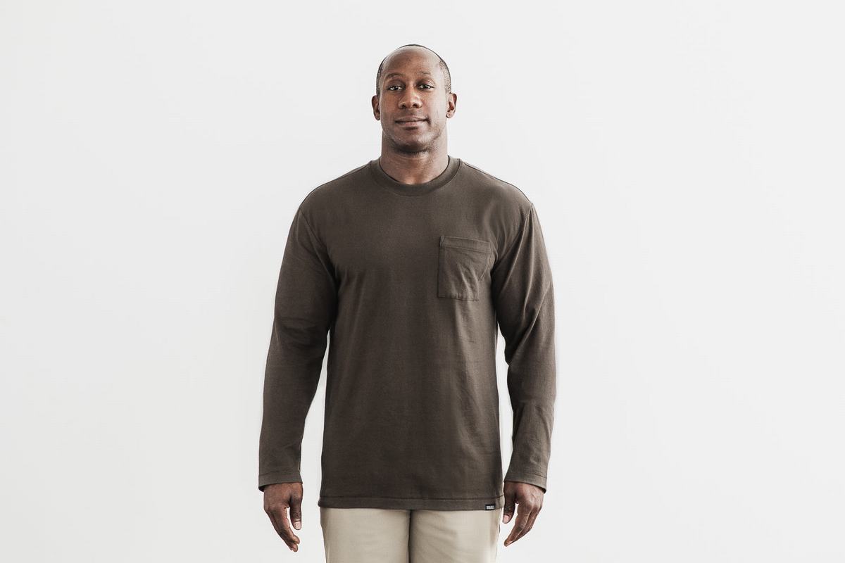 Nobull Heavyweight Pocket T-Shirt Lange Mouw Heren Chocola | 103845-WIB