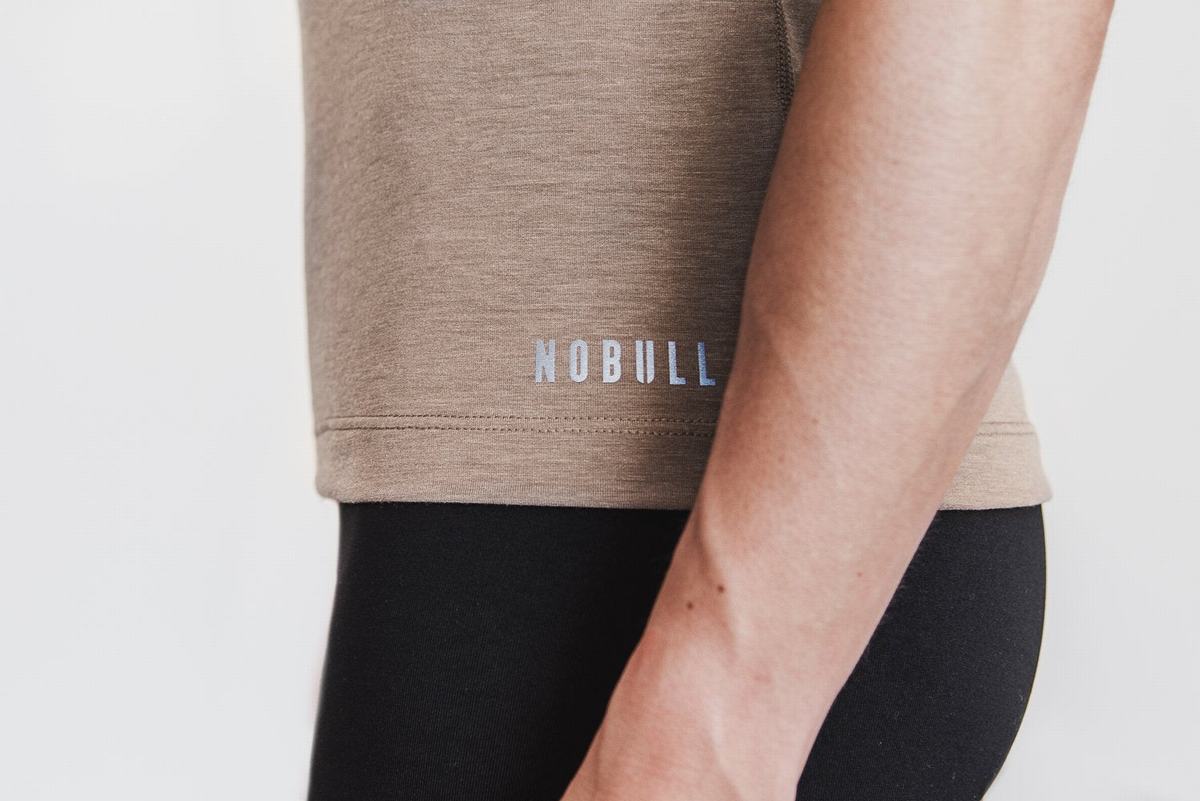 Nobull High-Neck Tank Classic Colors Tanktop Dames Lichtbruin | 596408-GIF
