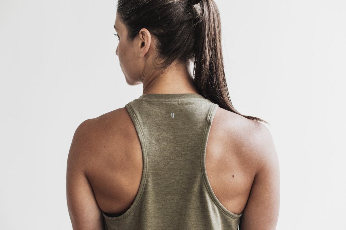 Nobull High-Neck Tank Classic Colors Tanktop Dames Groen | 894106-QCL