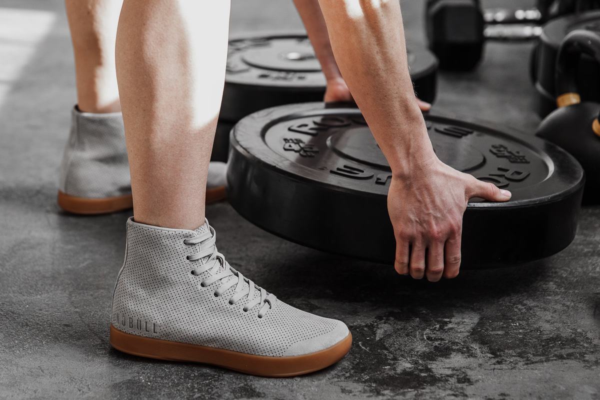 Nobull High-Top Arctic Suede Trainer Fitness Schoenen Dames Grijs Bruin | 236140-AFS