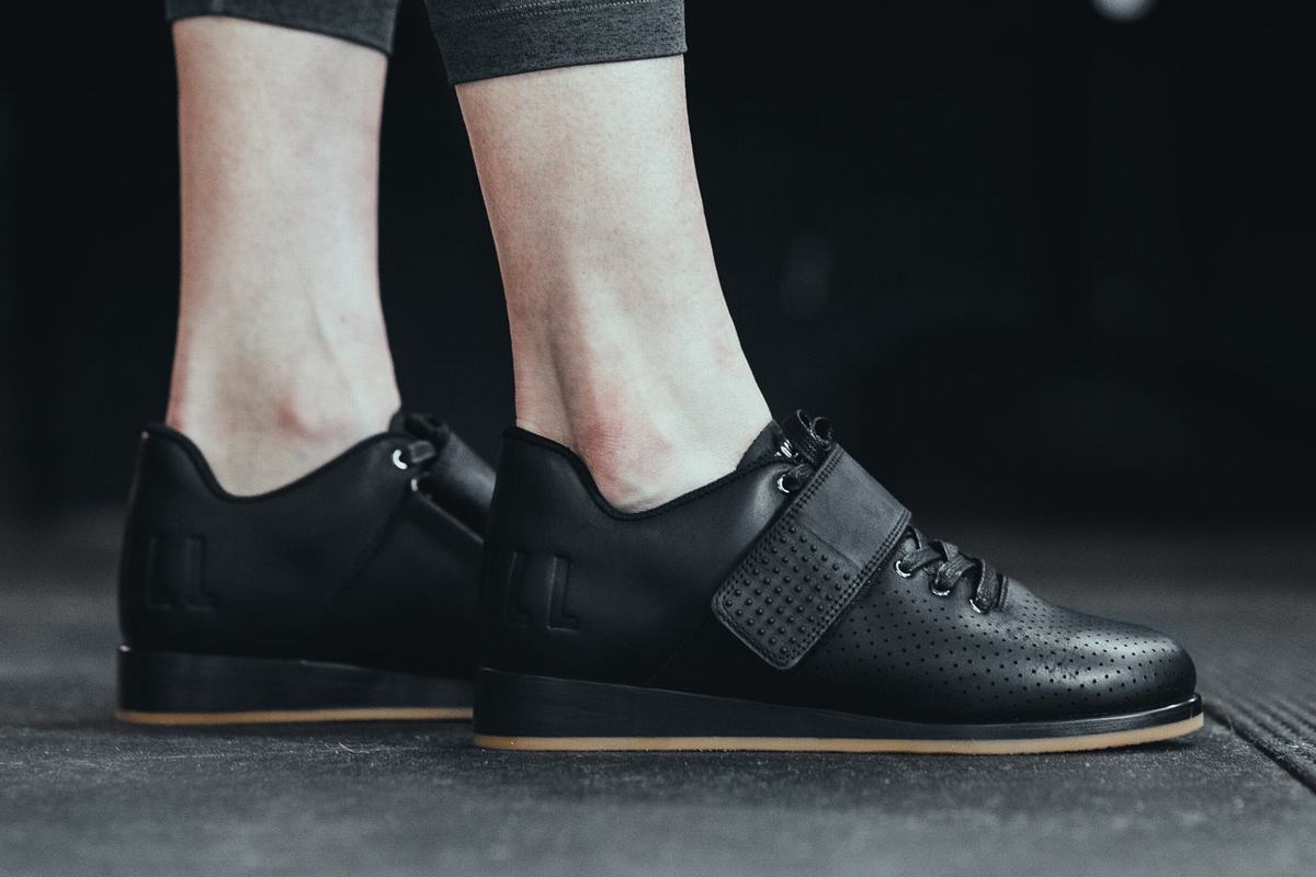 Nobull Leather Powerlift Schoenen Dames Zwart | 608391-AFZ