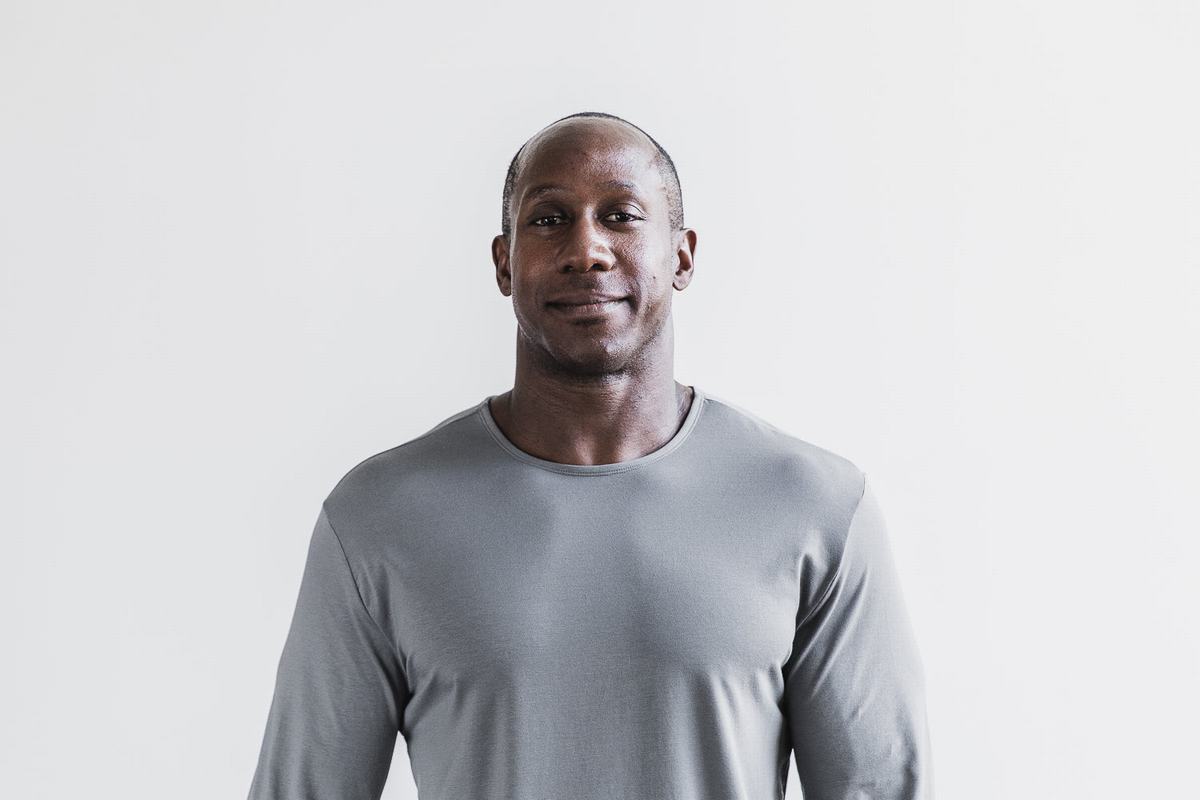 Nobull Lightweight T-Shirt Lange Mouw Heren Donkergrijs | 203645-KET