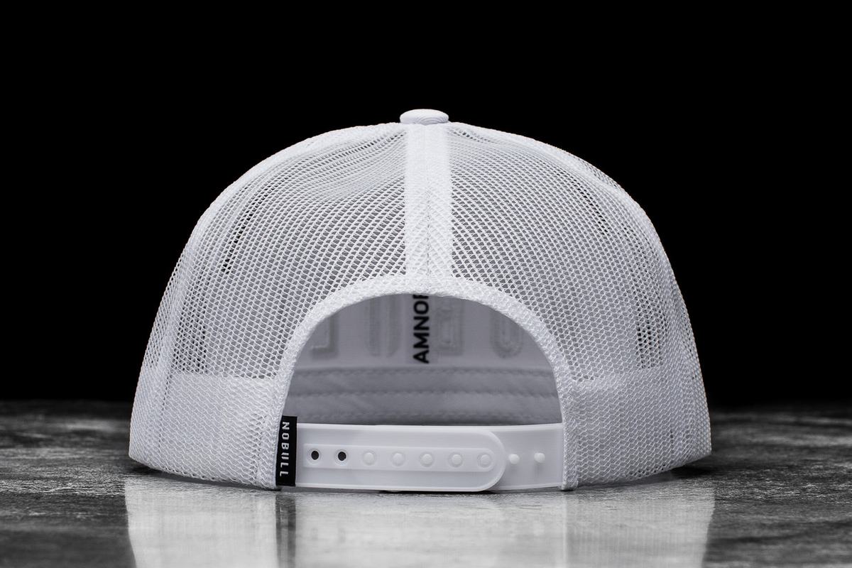 Nobull Platte-Brim Trucker Hoeden Heren Wit | 935061-OUS