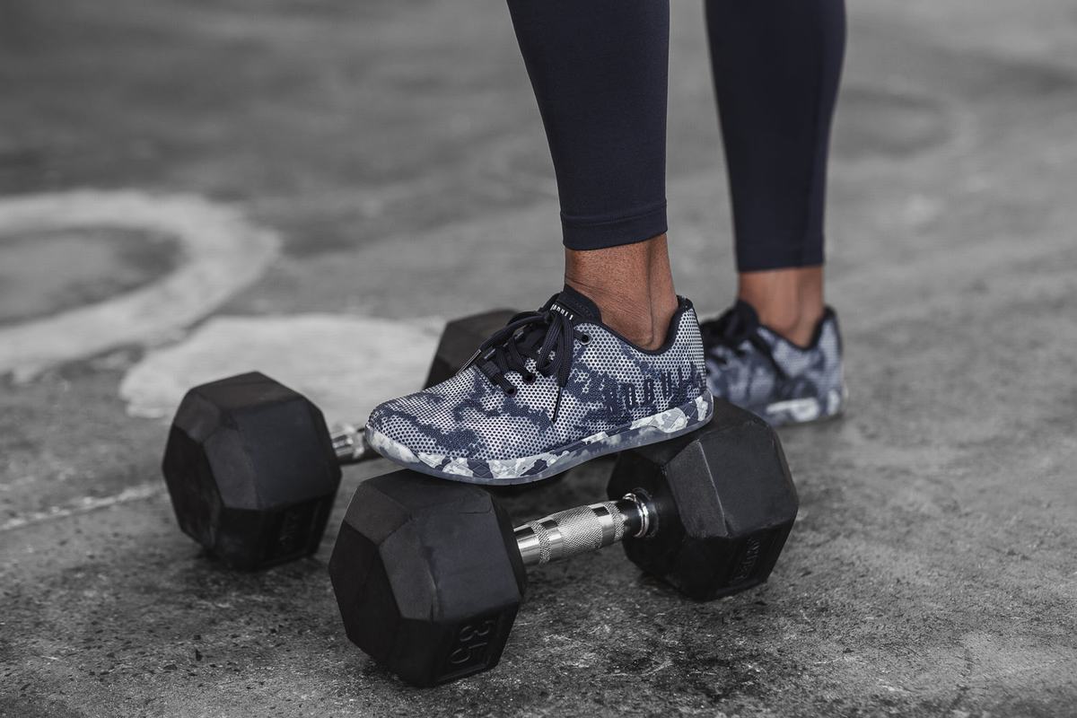 Nobull Superfabric Tie-Dye Trainer Fitness Schoenen Dames Donkerblauw | 028691-ZST