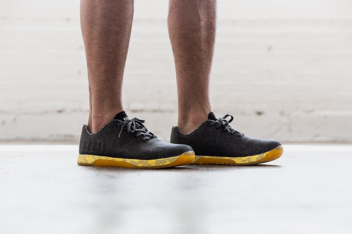 Nobull Superfabric Trainer Fitness Schoenen Heren Zwart Geel | 805279-FBH