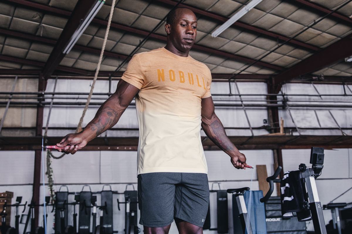 Nobull T-shirts Heren Geel | 260795-HYR