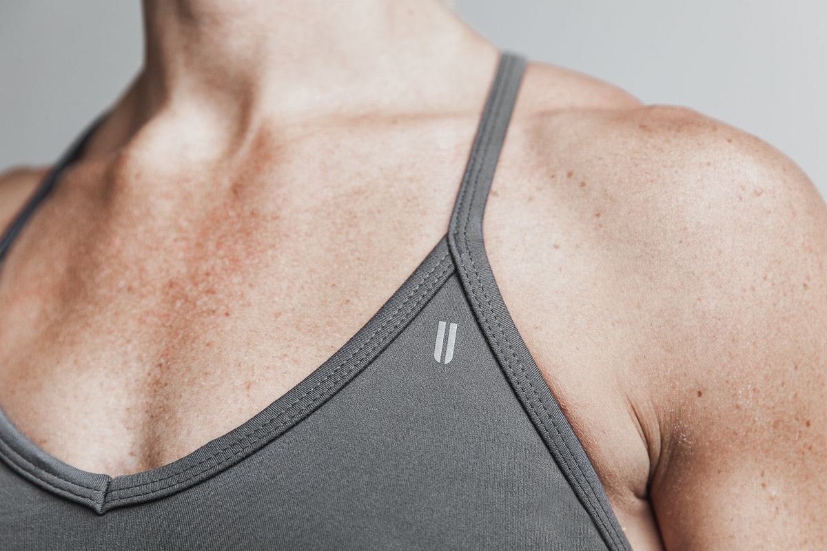 Nobull V-Neck Matte Sport Bh Dames Donkergrijs | 519824-CMD