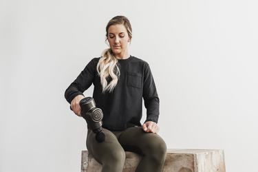 Nobull Heavyweight Pocket Boxy T-Shirt Lange Mouw Dames Zwart | 756021-XSR