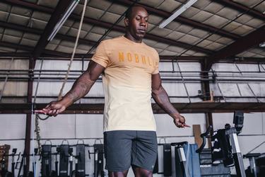 Nobull T-shirts Heren Geel | 260795-HYR