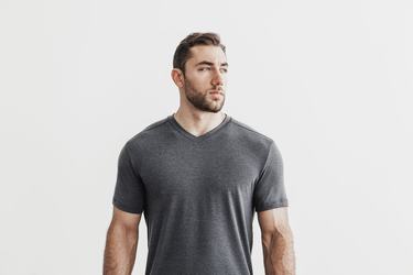 Nobull V-Neck T-shirts Heren Diepgrijs | 461879-LHP